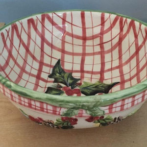 Tracy Porter Winterland Pattern Bowl GUC